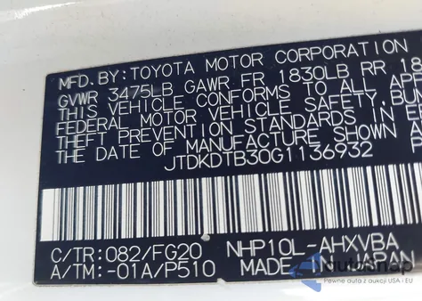 2016 Toyota Prius C Two z USA, uszkodzony, nr VIN JTDKDTB30G1136932